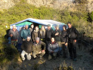 Equipo de trabajo del proyecto de investigación para la conservación de huemules que se lleva adelante en el Parque Nacional Los Glaciares.